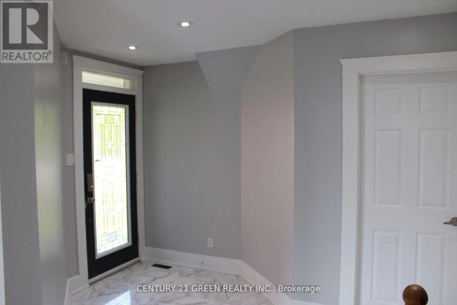 7306 ALDERCREST DRIVE