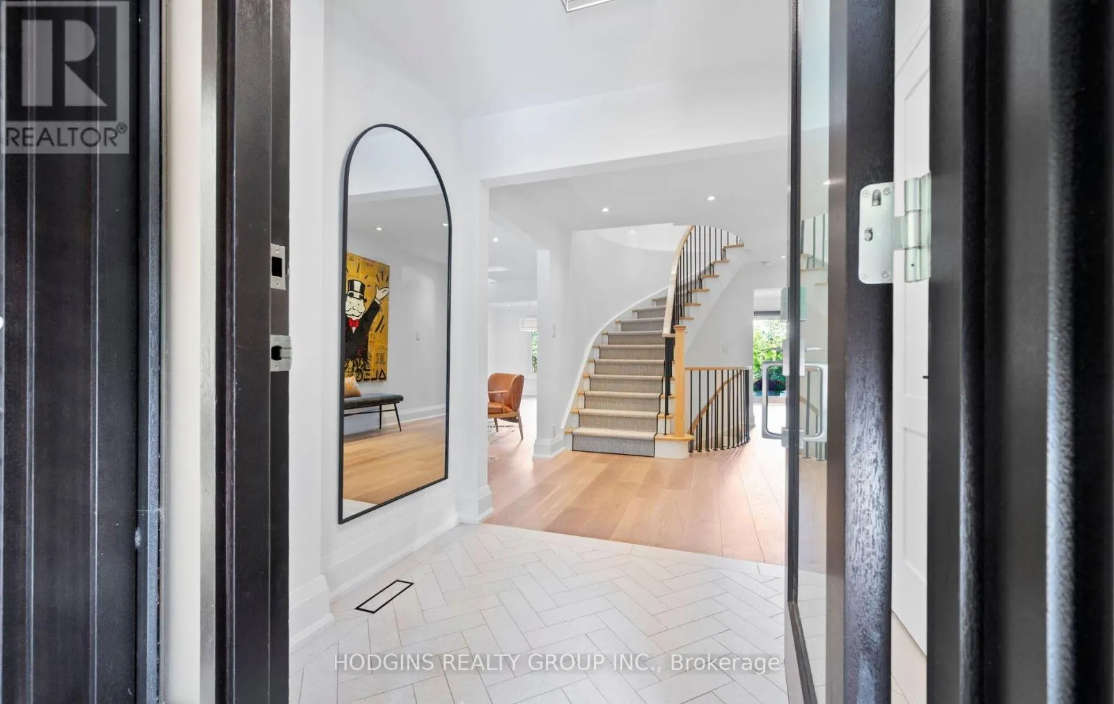 1726 SHERWOOD FORREST CIRCLE