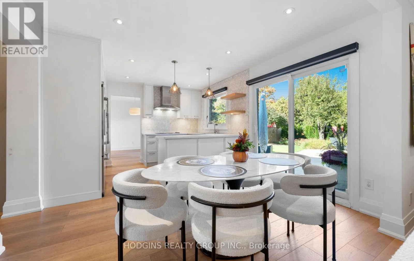 1726 SHERWOOD FORREST CIRCLE