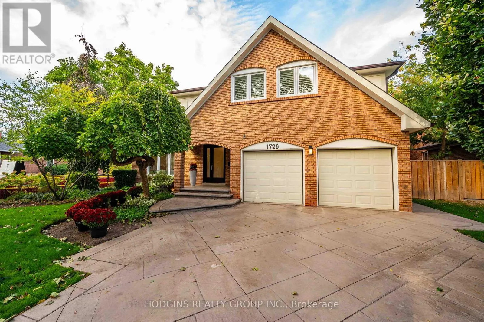 1726 SHERWOOD FORREST CIRCLE