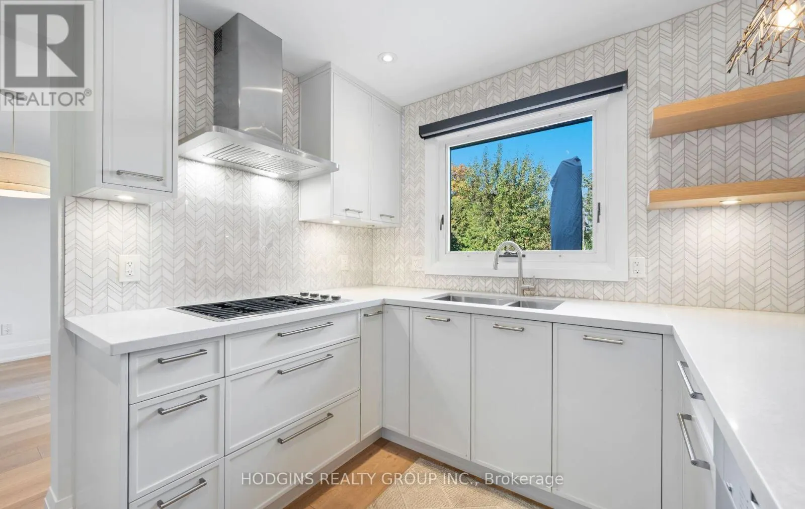 1726 SHERWOOD FORREST CIRCLE