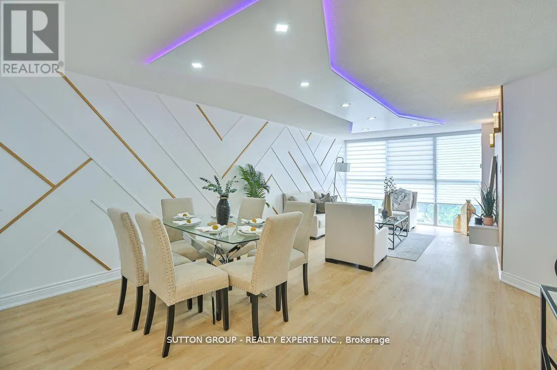 713 - 35 TRAILWOOD DRIVE