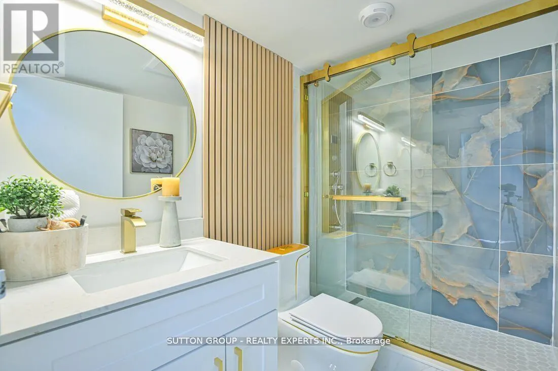 713 - 35 TRAILWOOD DRIVE