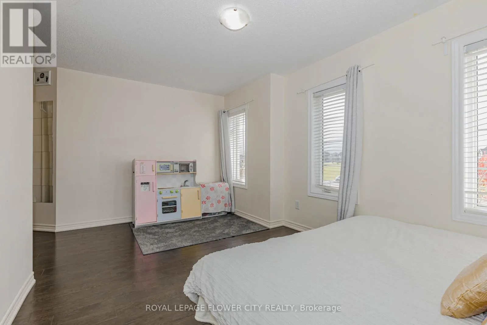 49 SQUIRE ELLIS DRIVE