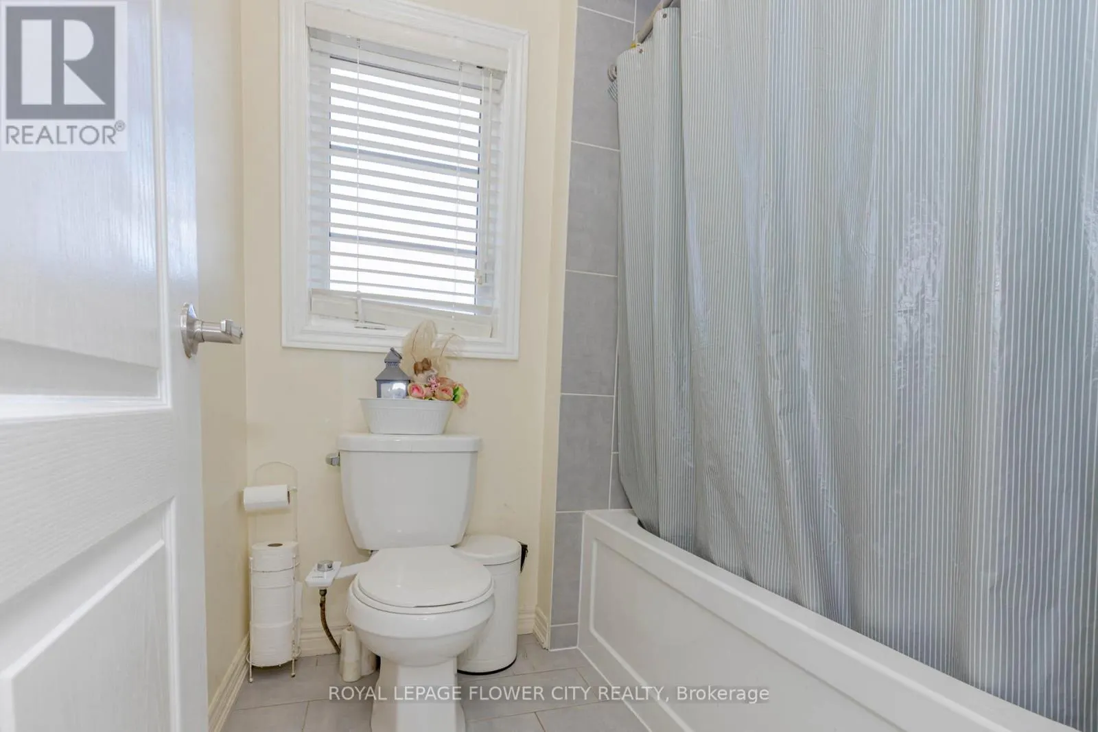 49 SQUIRE ELLIS DRIVE