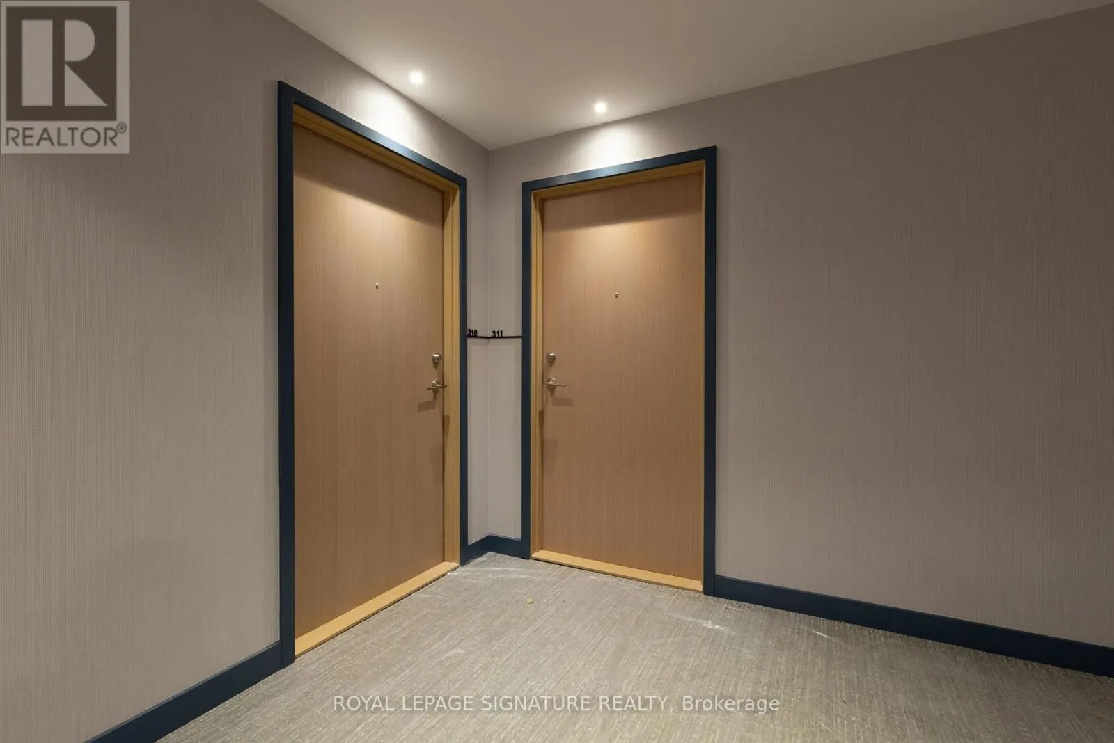 311 - 395 SQUARE ONE DRIVE