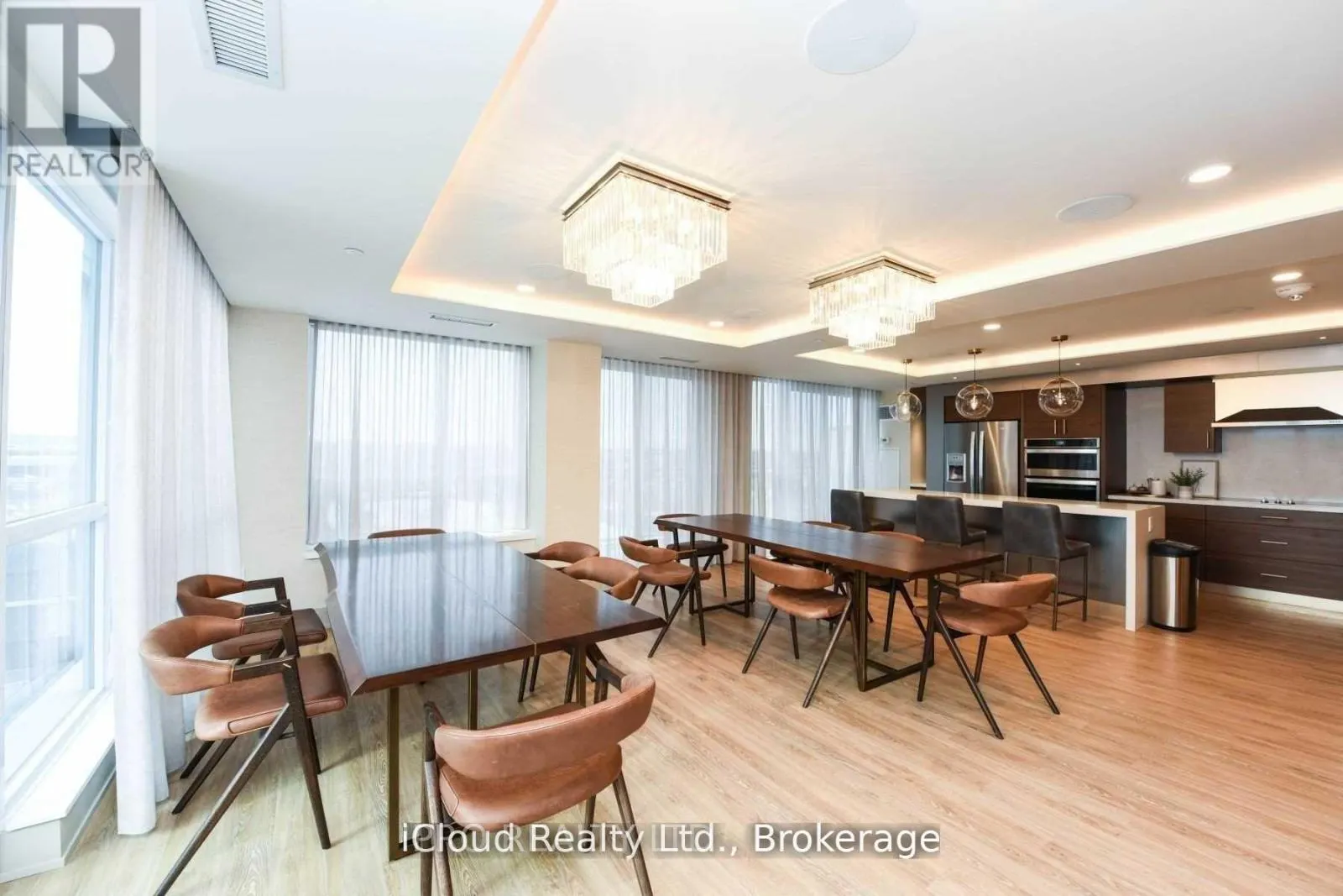 113 - 1050 MAIN STREET E