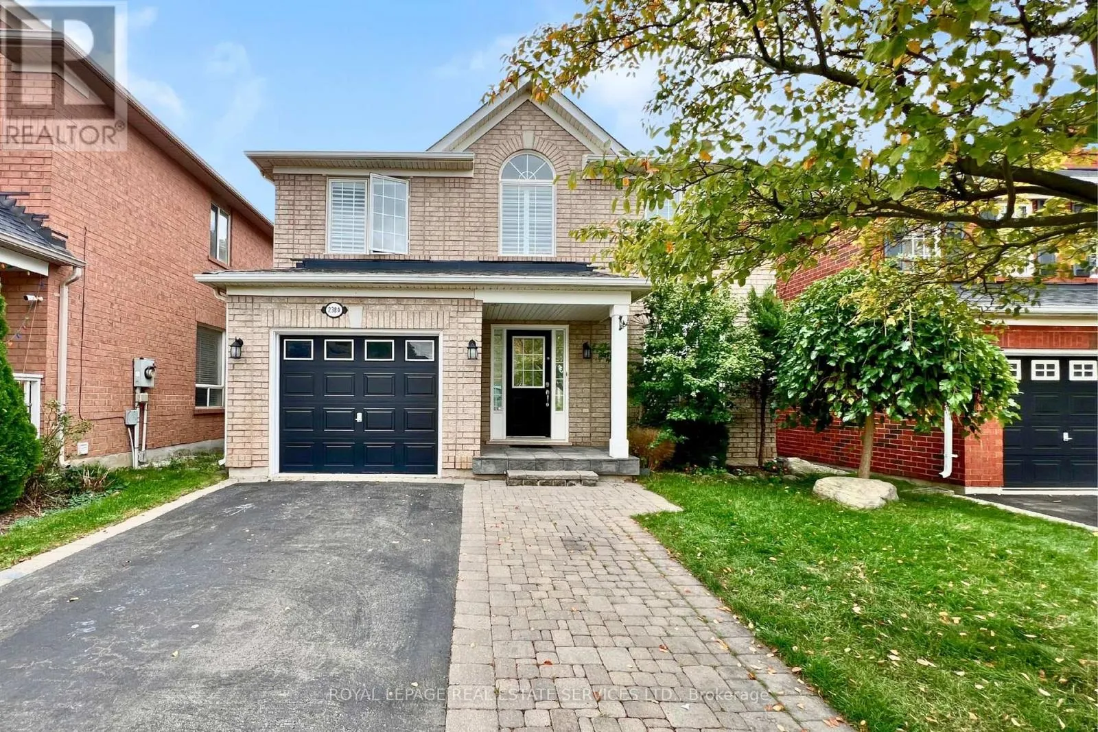 2384 HOLLYBROOK DRIVE