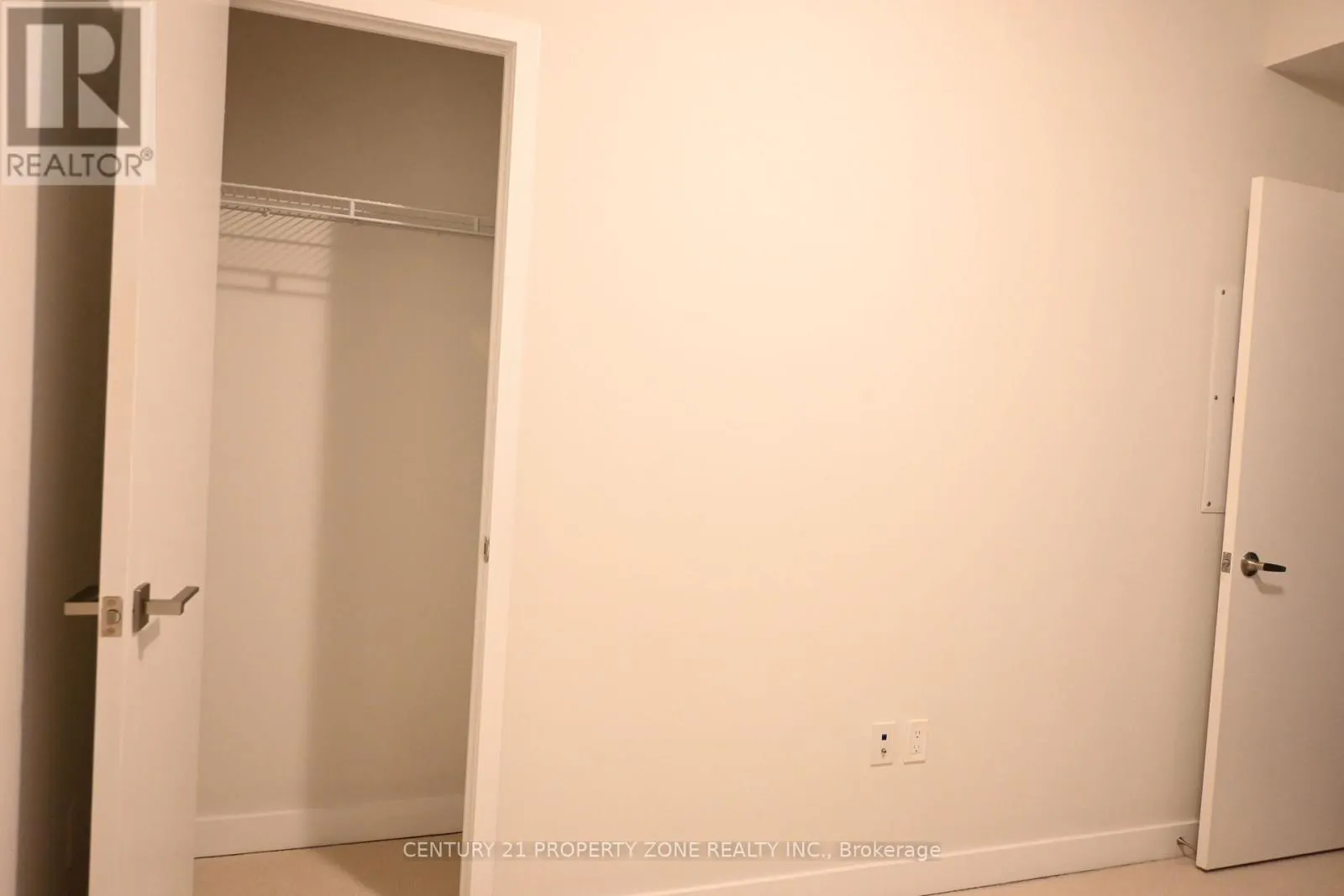 1815 - 4055 PARKSIDE VILLAGE DRIVE