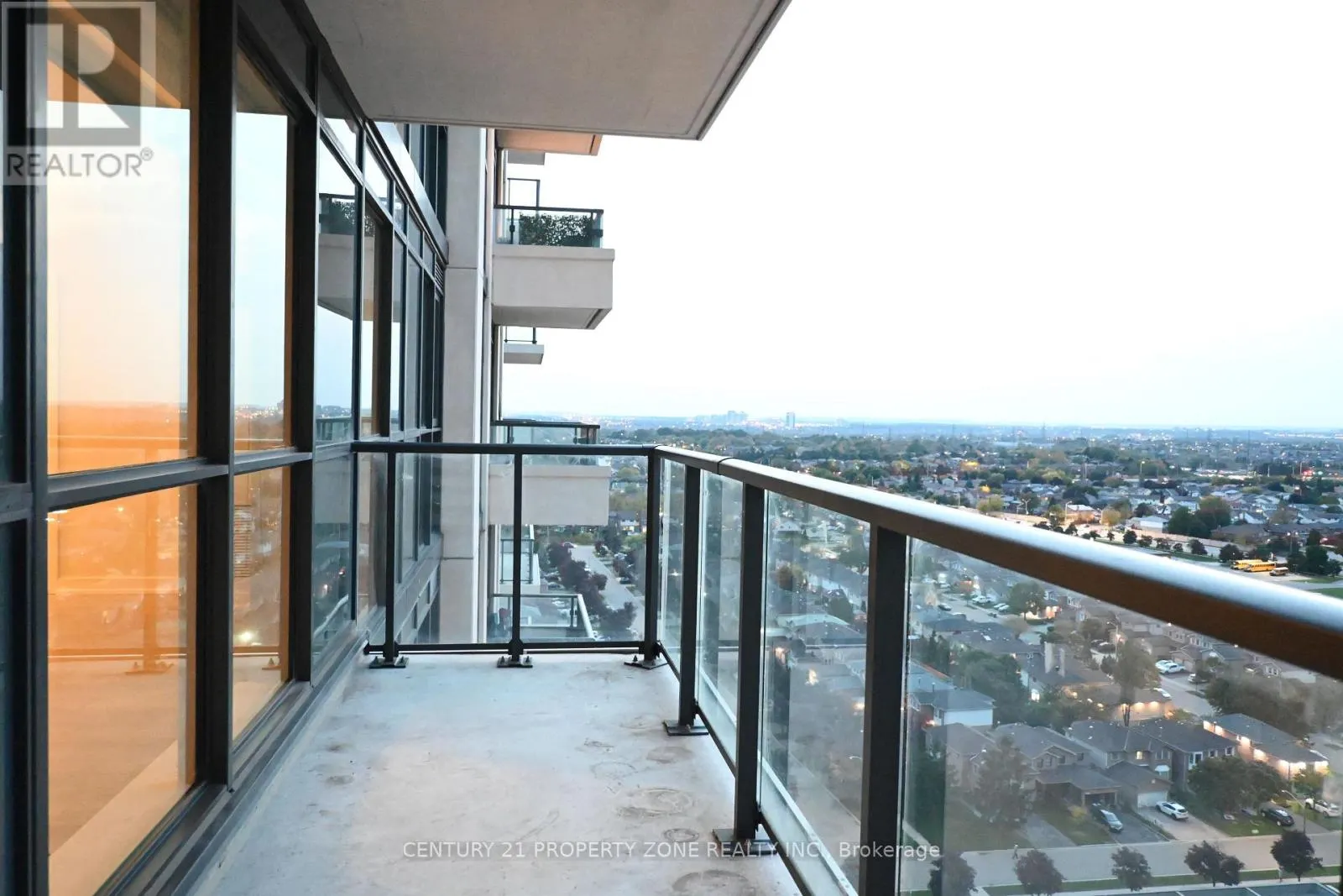 1815 - 4055 PARKSIDE VILLAGE DRIVE