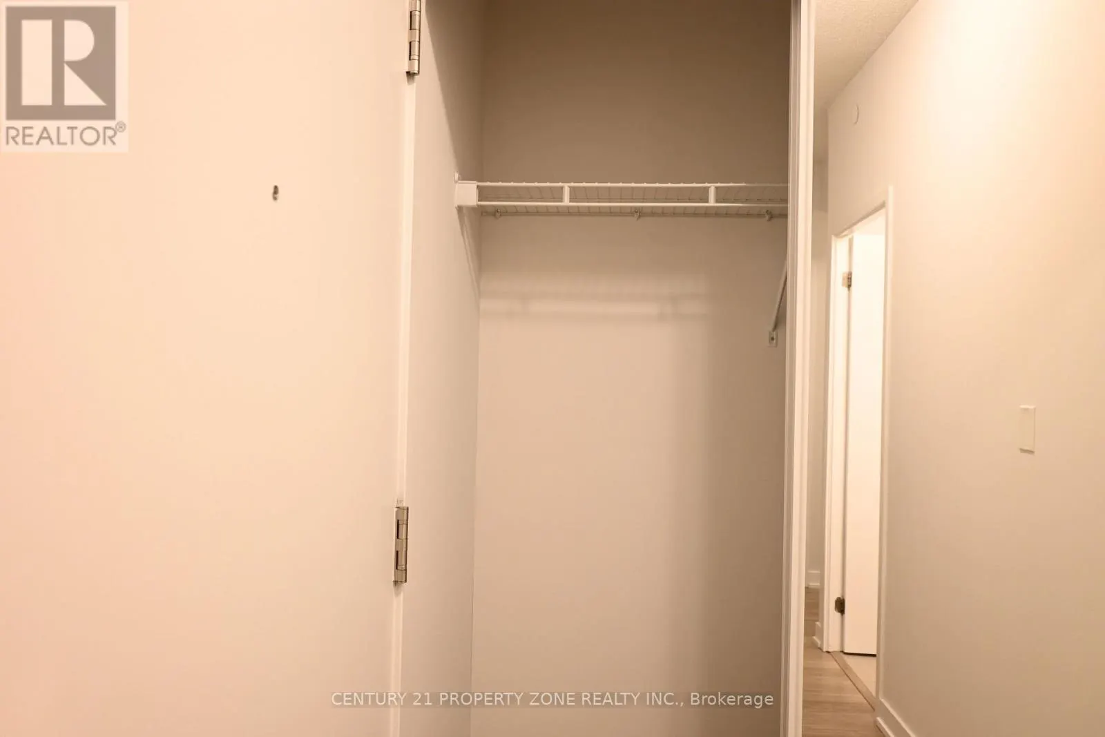 1815 - 4055 PARKSIDE VILLAGE DRIVE