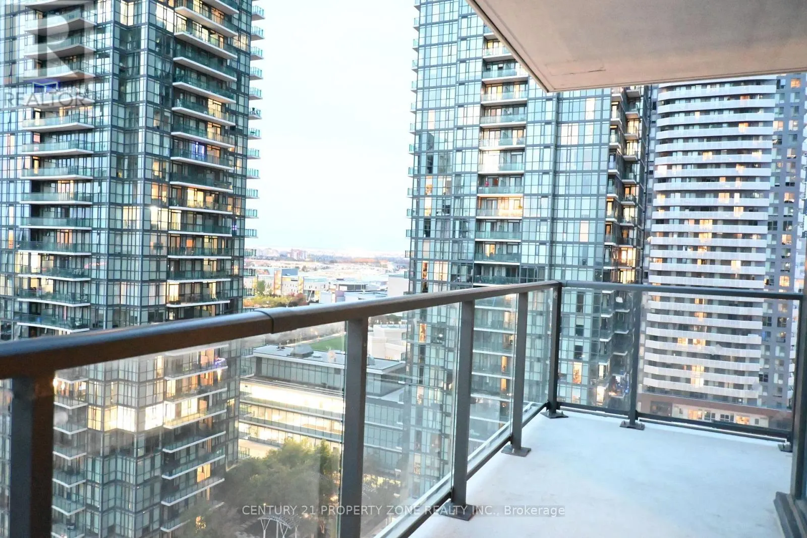 1815 - 4055 PARKSIDE VILLAGE DRIVE