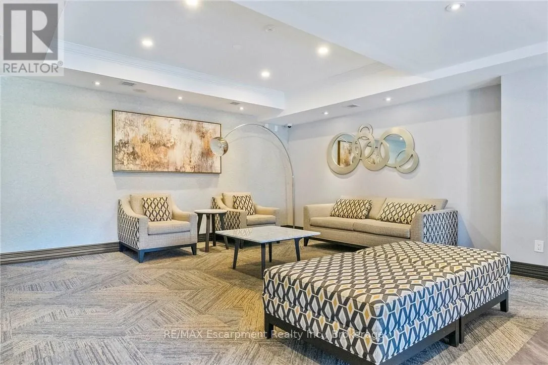 103 - 40 OLD MILL ROAD, #103