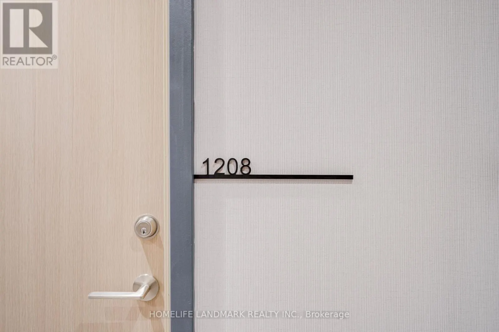 1208 - 395 SQUARE ONE DRIVE