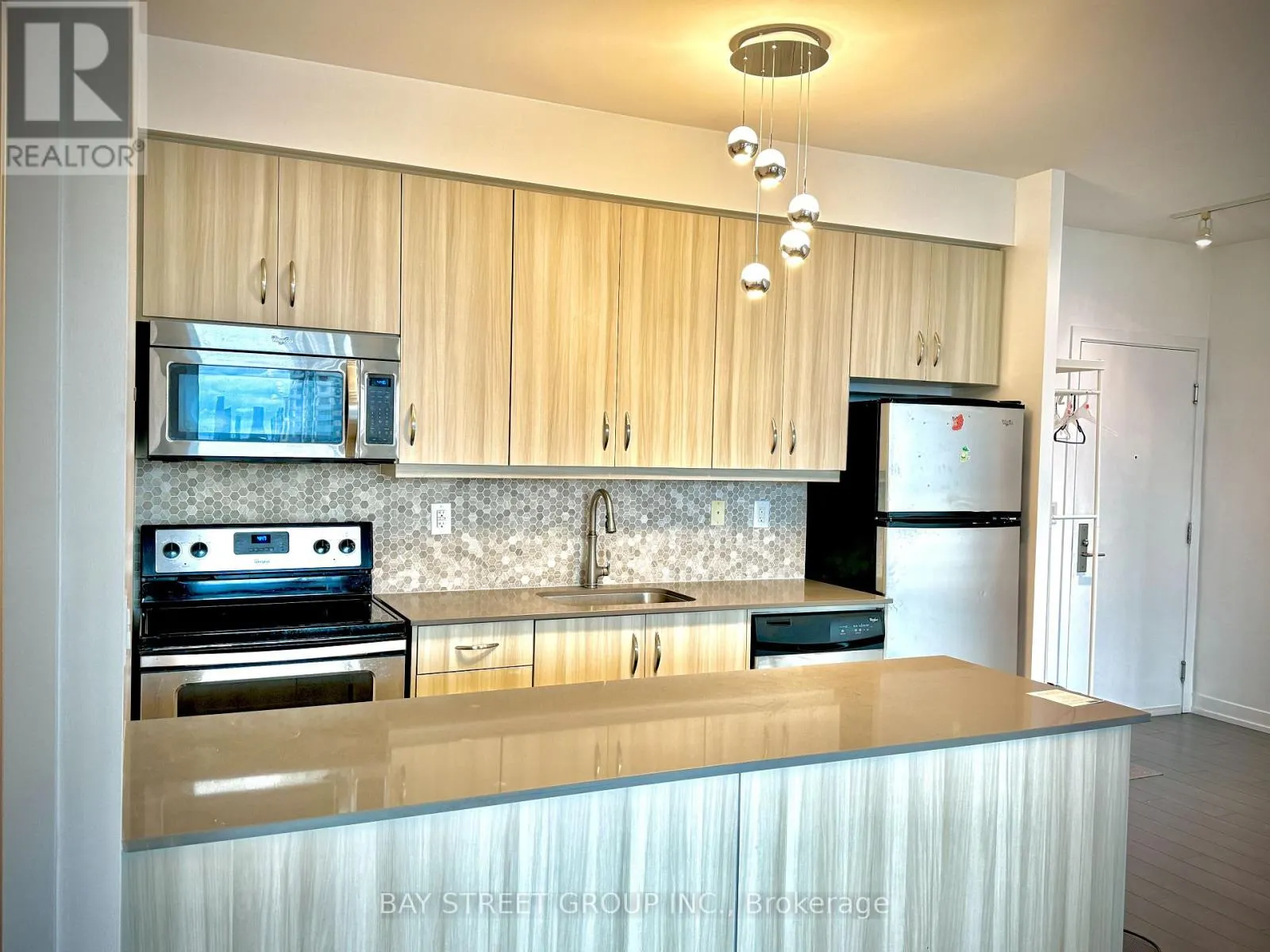 1107 - 5101 DUNDAS STREET W