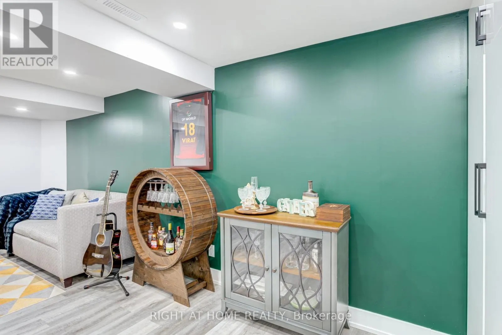 3 FORESTGROVE CIRCLE