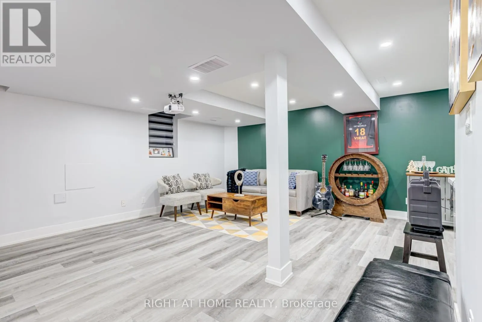 3 FORESTGROVE CIRCLE