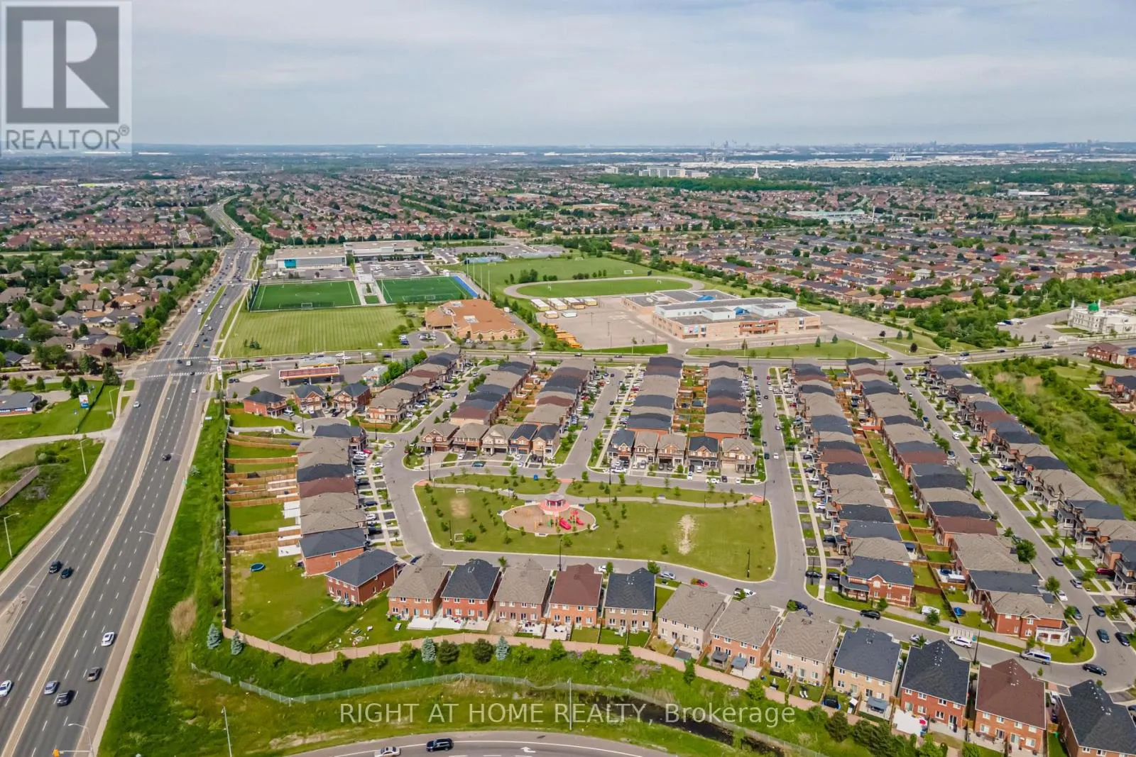 3 FORESTGROVE CIRCLE