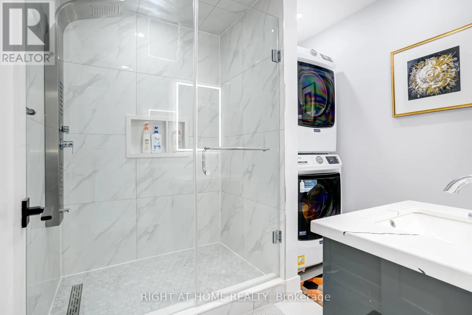 3 FORESTGROVE CIRCLE