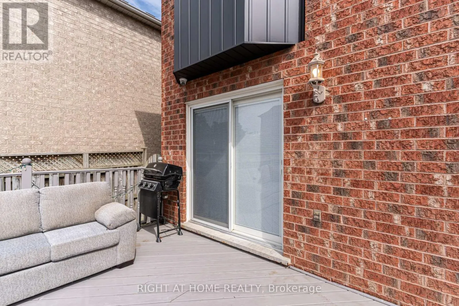 3 FORESTGROVE CIRCLE