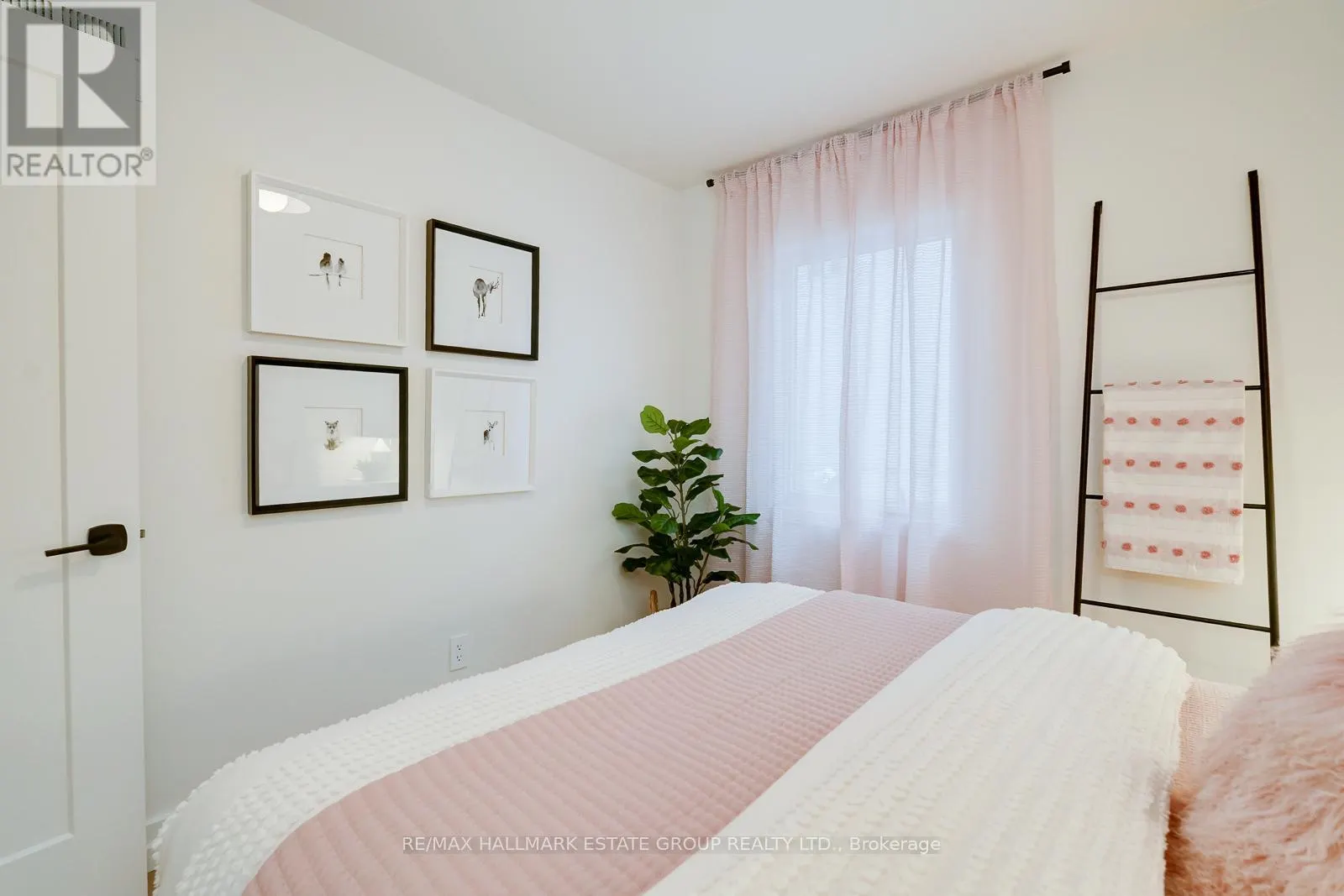 282 EARLSCOURT AVENUE