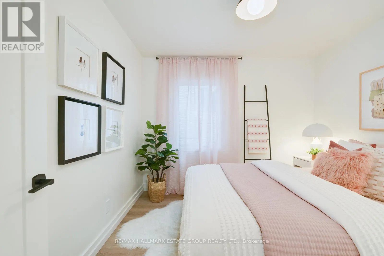 282 EARLSCOURT AVENUE