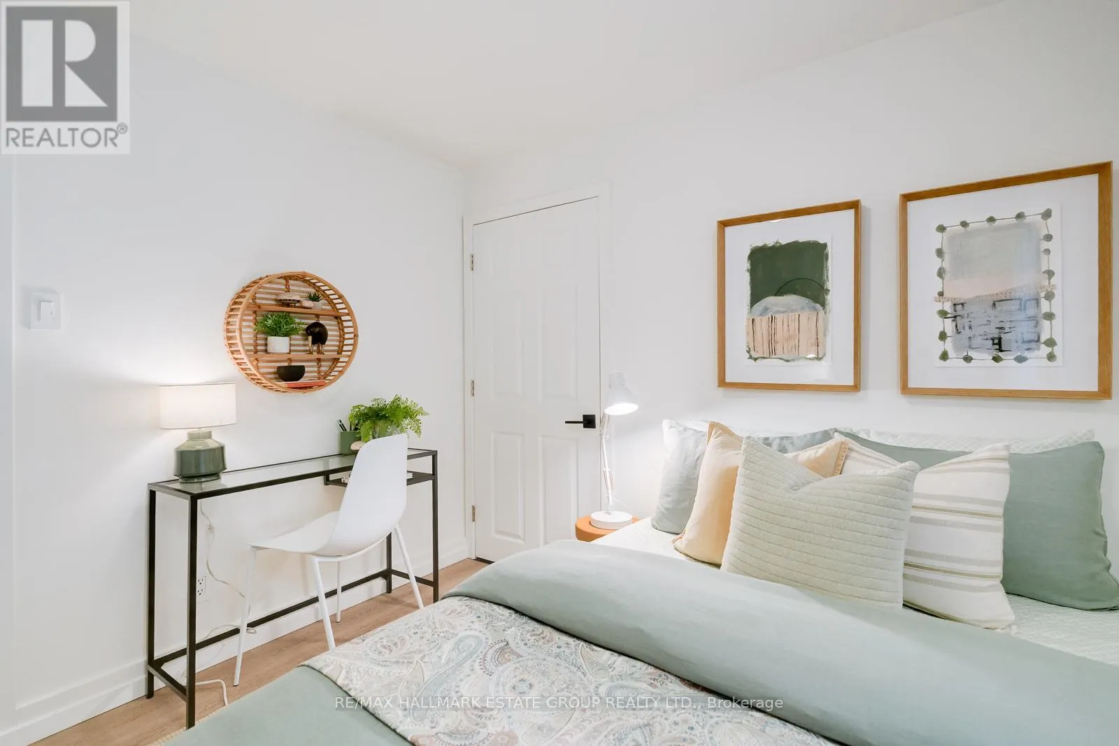 282 EARLSCOURT AVENUE