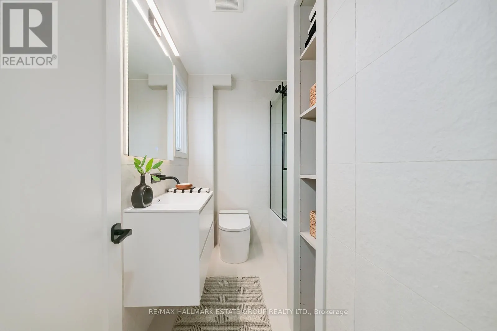 282 EARLSCOURT AVENUE