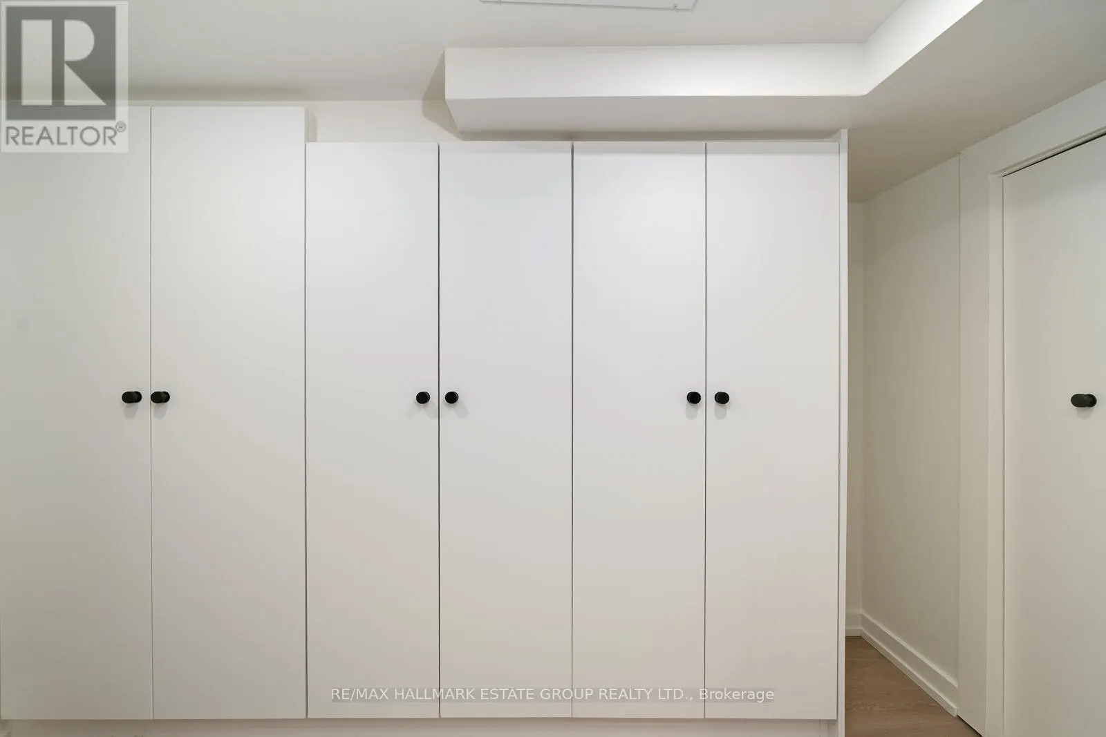 282 EARLSCOURT AVENUE