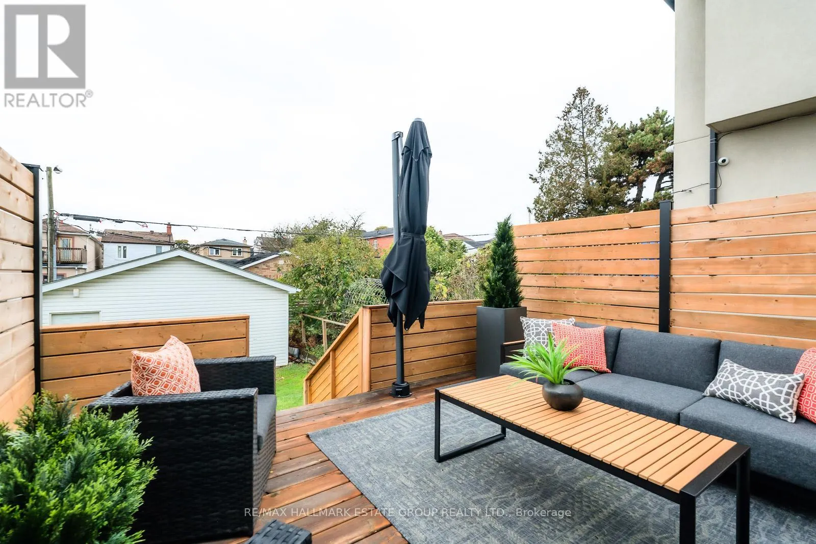 282 EARLSCOURT AVENUE