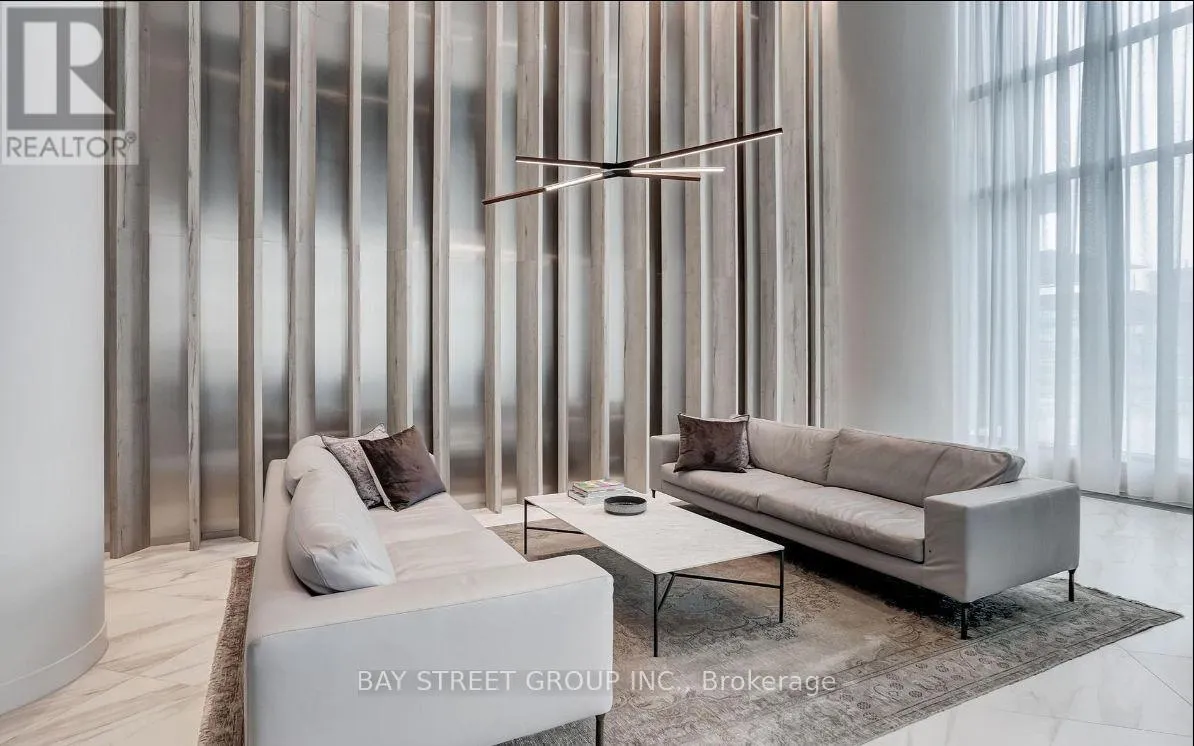 3010 - 3900 CONFEDERATION PARKWAY