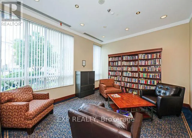 904 - 1359 RATHBURN ROAD E