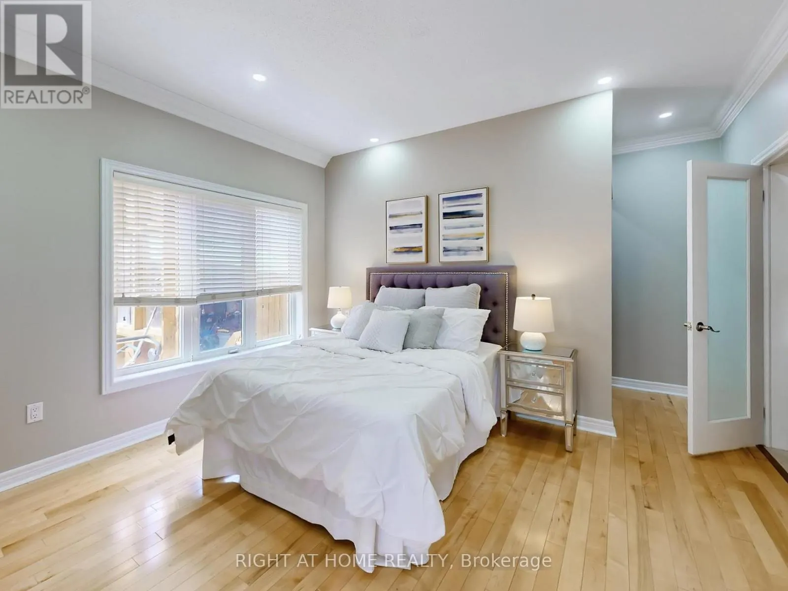 3585 STONECUTTER CRESCENT