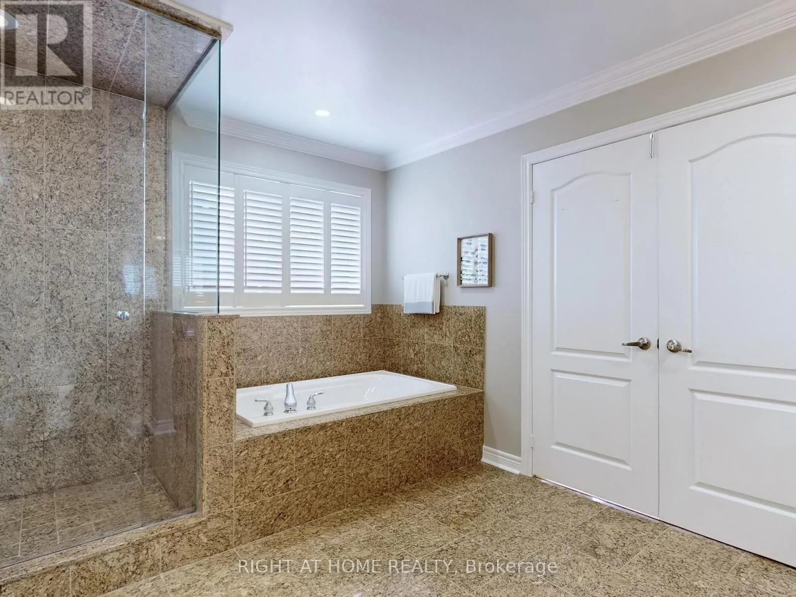 3585 STONECUTTER CRESCENT