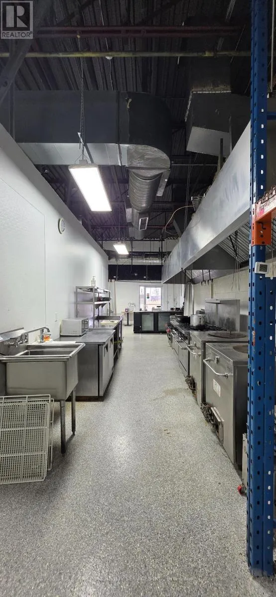 3 - 951 MARTIN GROVE ROAD