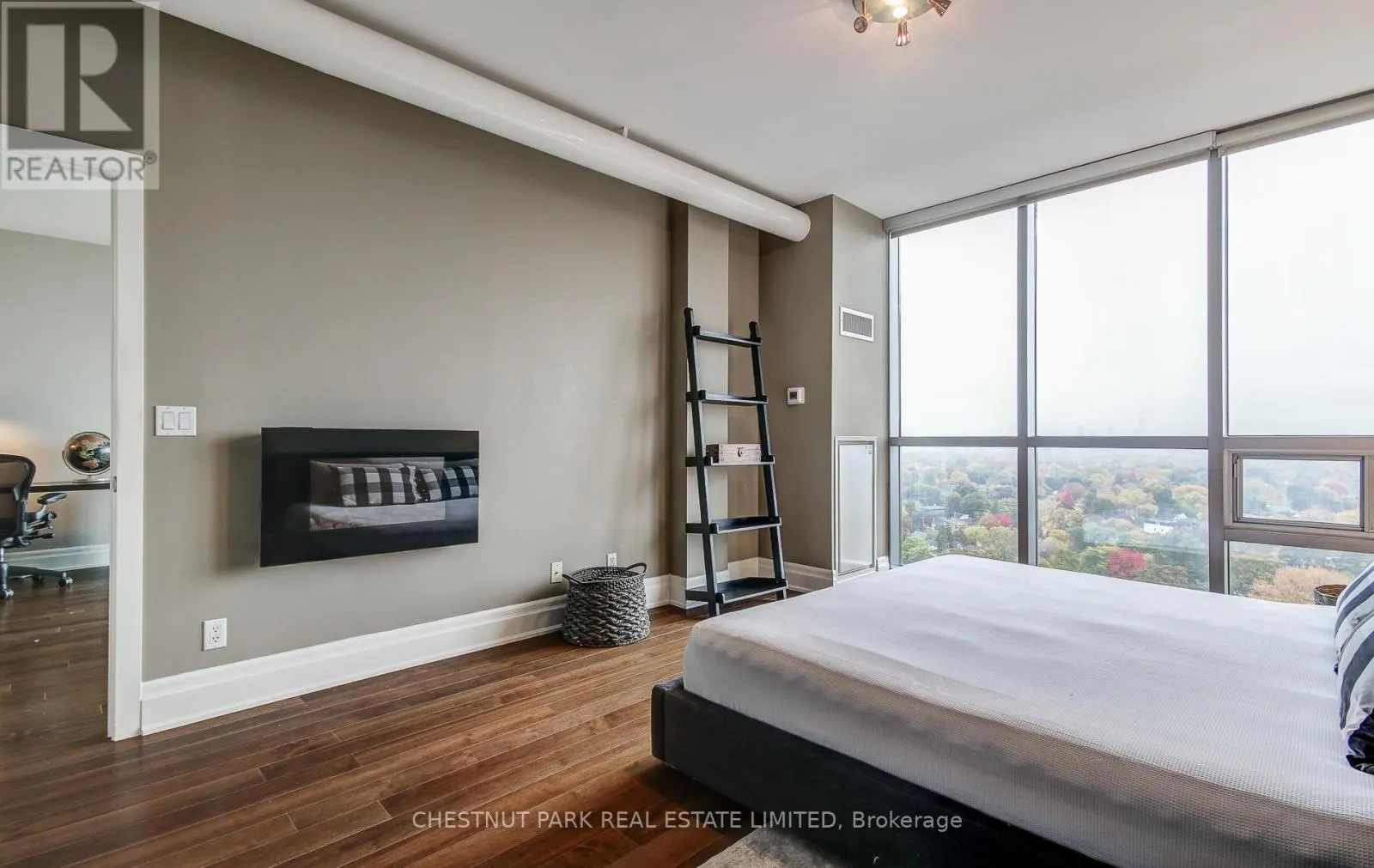 PH 05 - 2 FIELDWAY ROAD