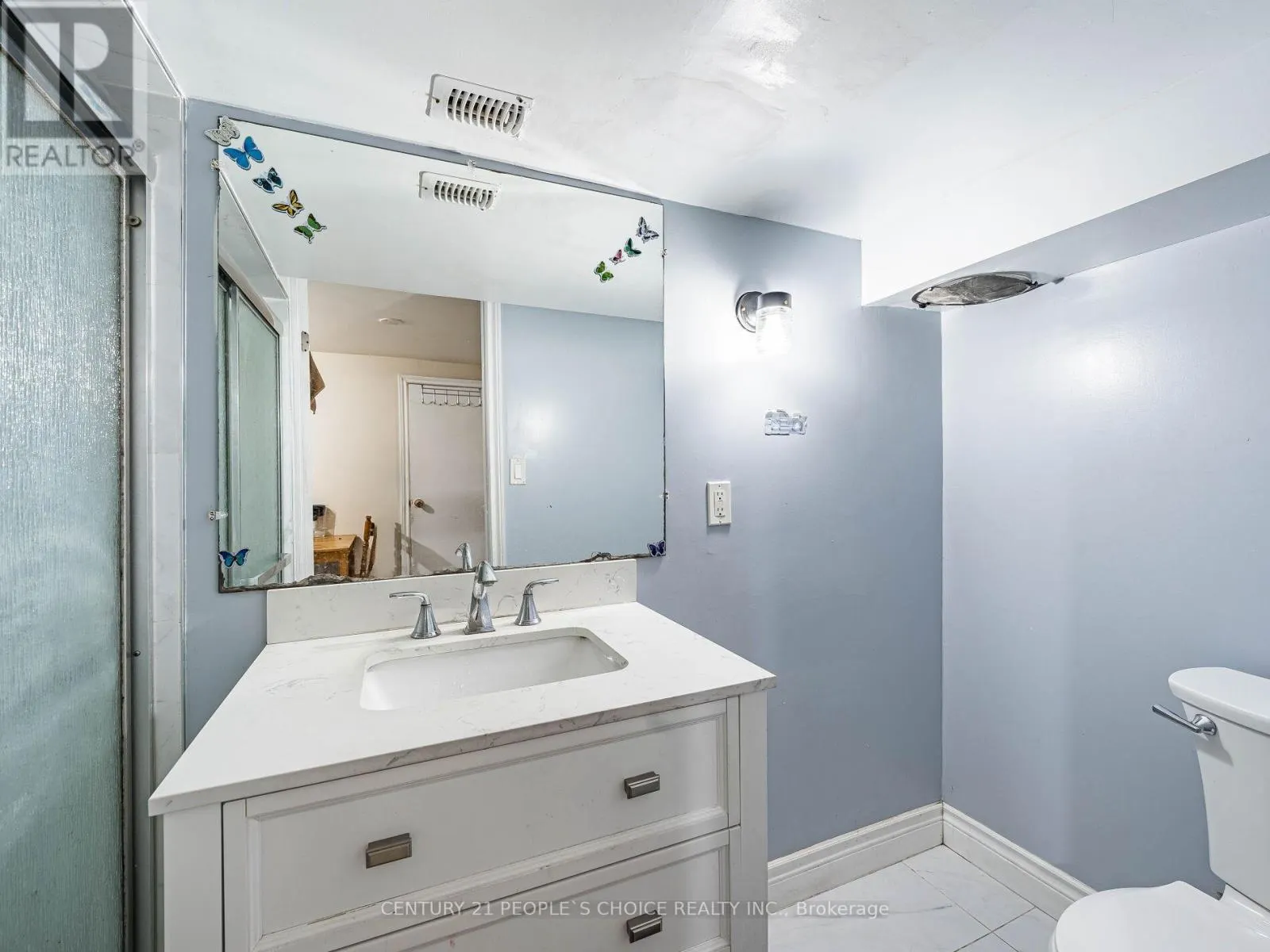 2 - 242 JOHN GARLAND BOULEVARD