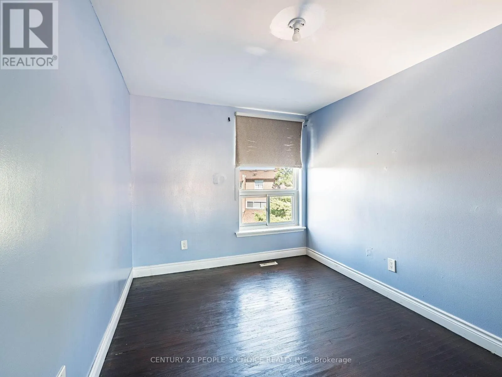 2 - 242 JOHN GARLAND BOULEVARD