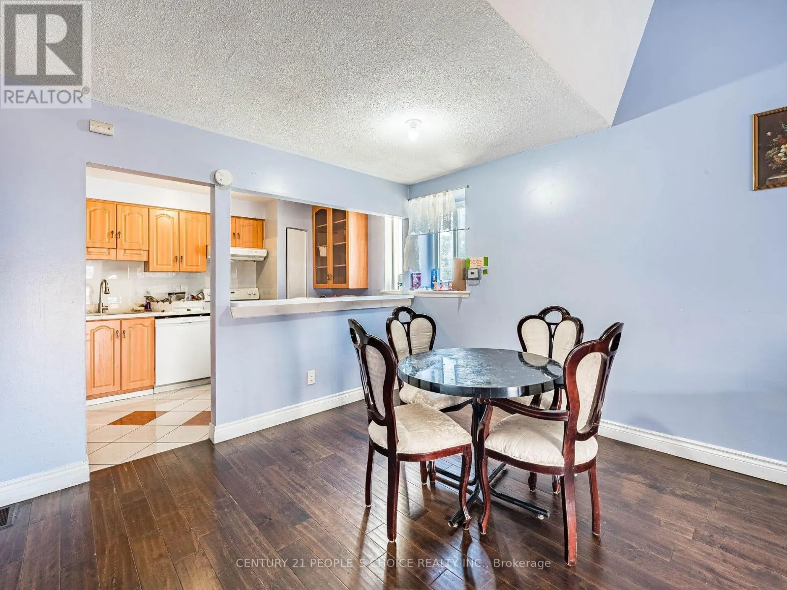 2 - 242 JOHN GARLAND BOULEVARD