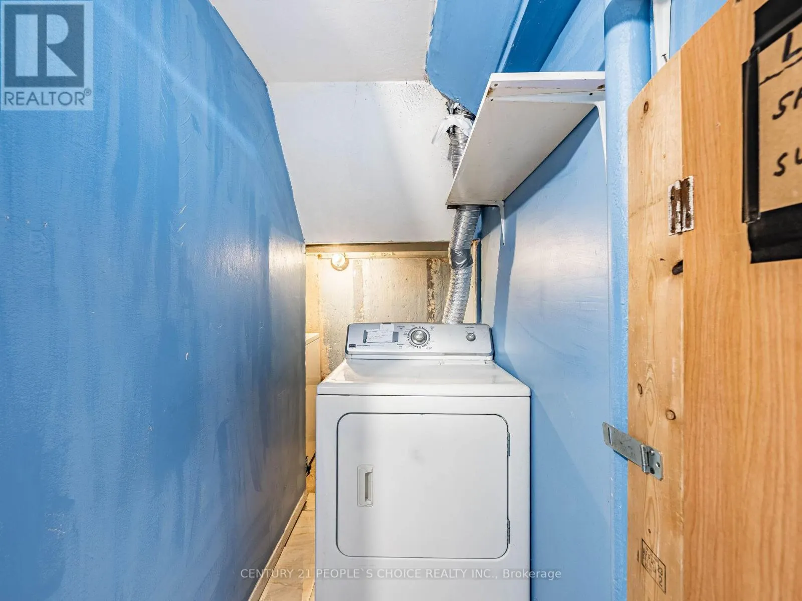 2 - 242 JOHN GARLAND BOULEVARD