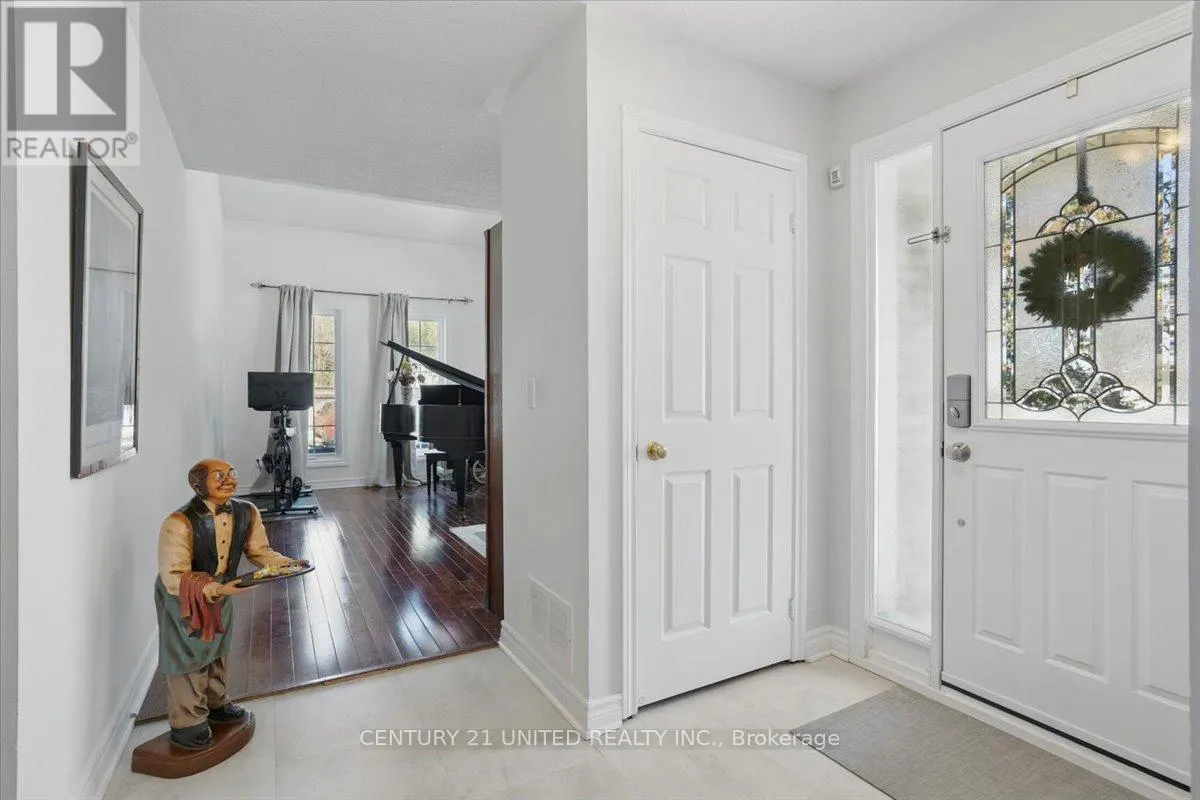 58 - 58 HEATHCLIFFE SQUARE, #58