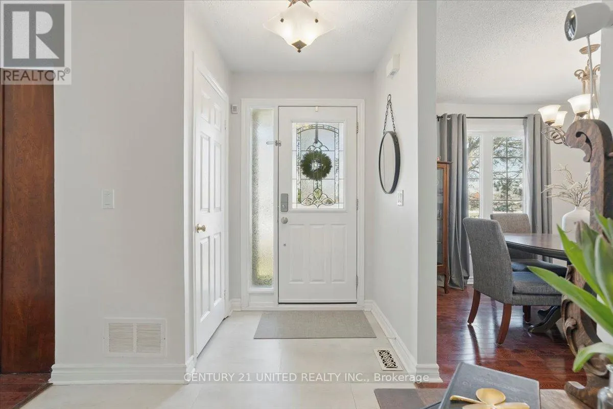 58 - 58 HEATHCLIFFE SQUARE, #58