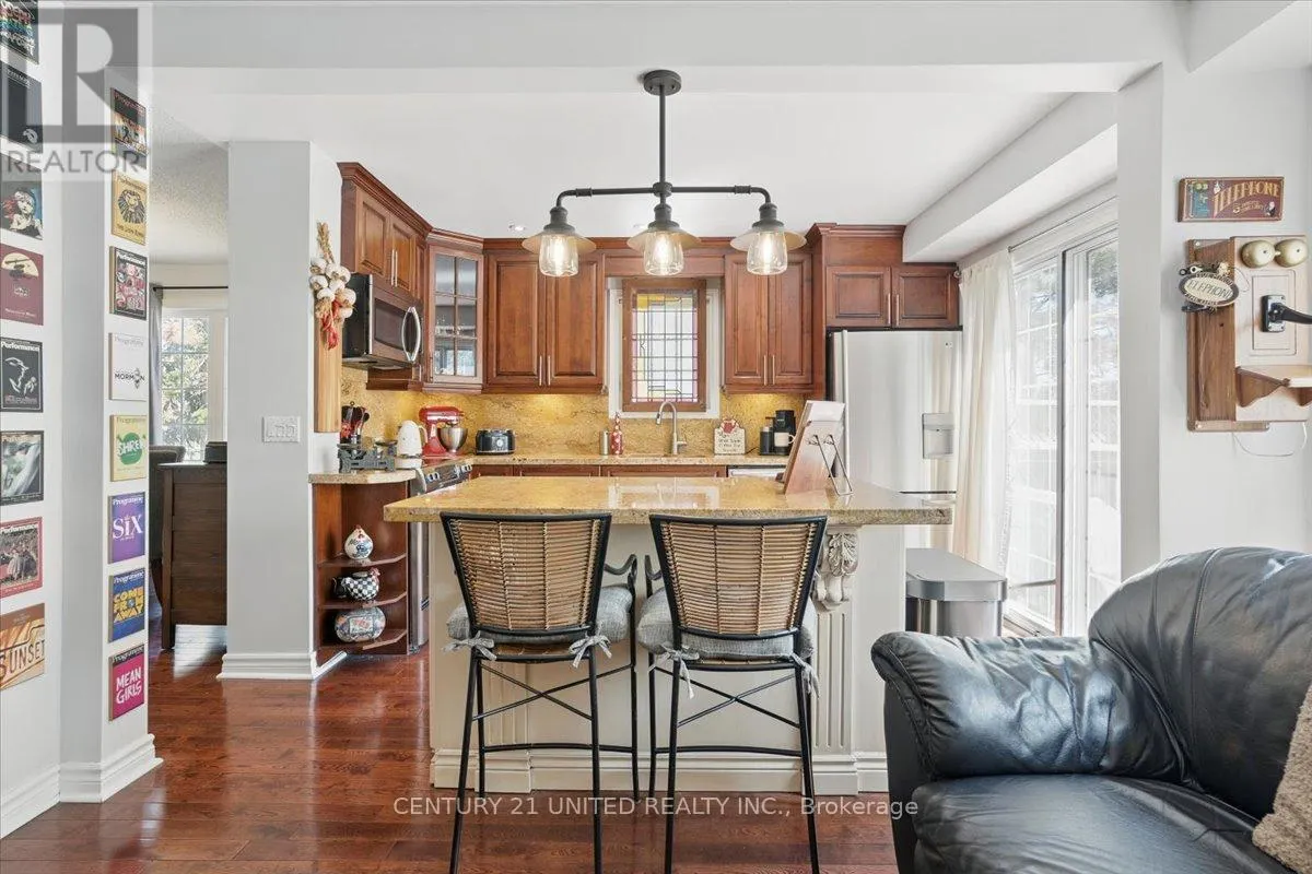 58 - 58 HEATHCLIFFE SQUARE, #58