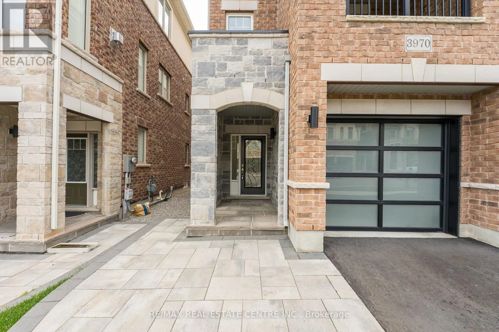 3970 THOMAS ALTON BOULEVARD