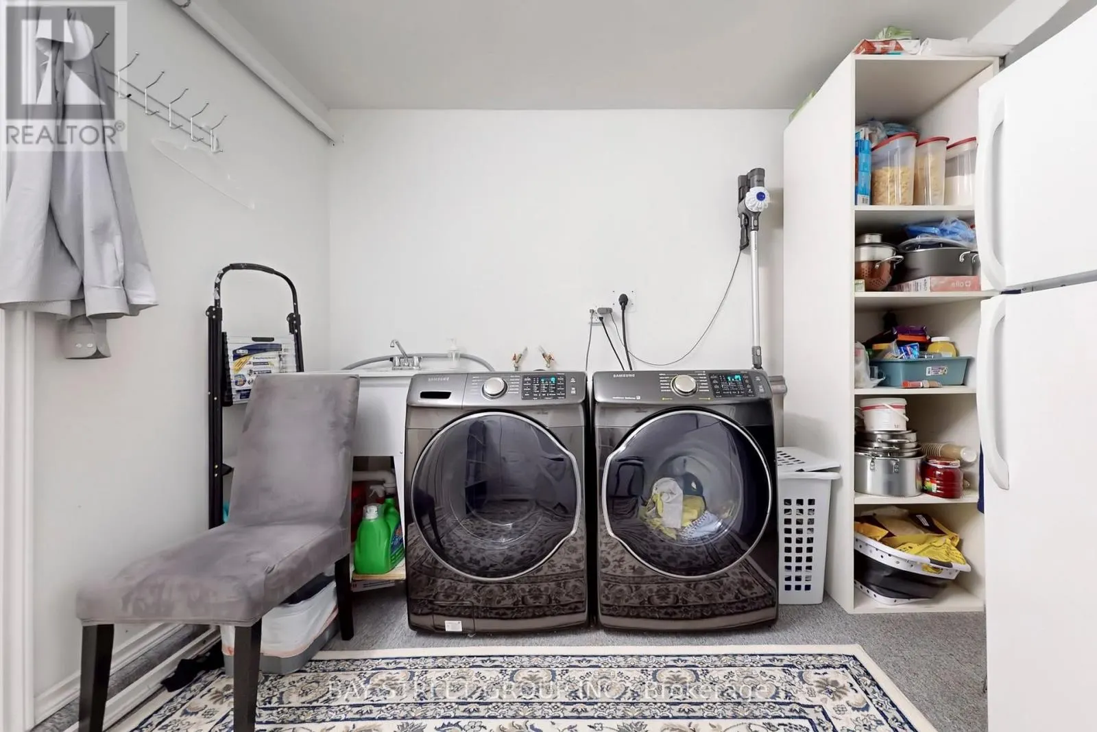 6119 WABUKAYNE COURT