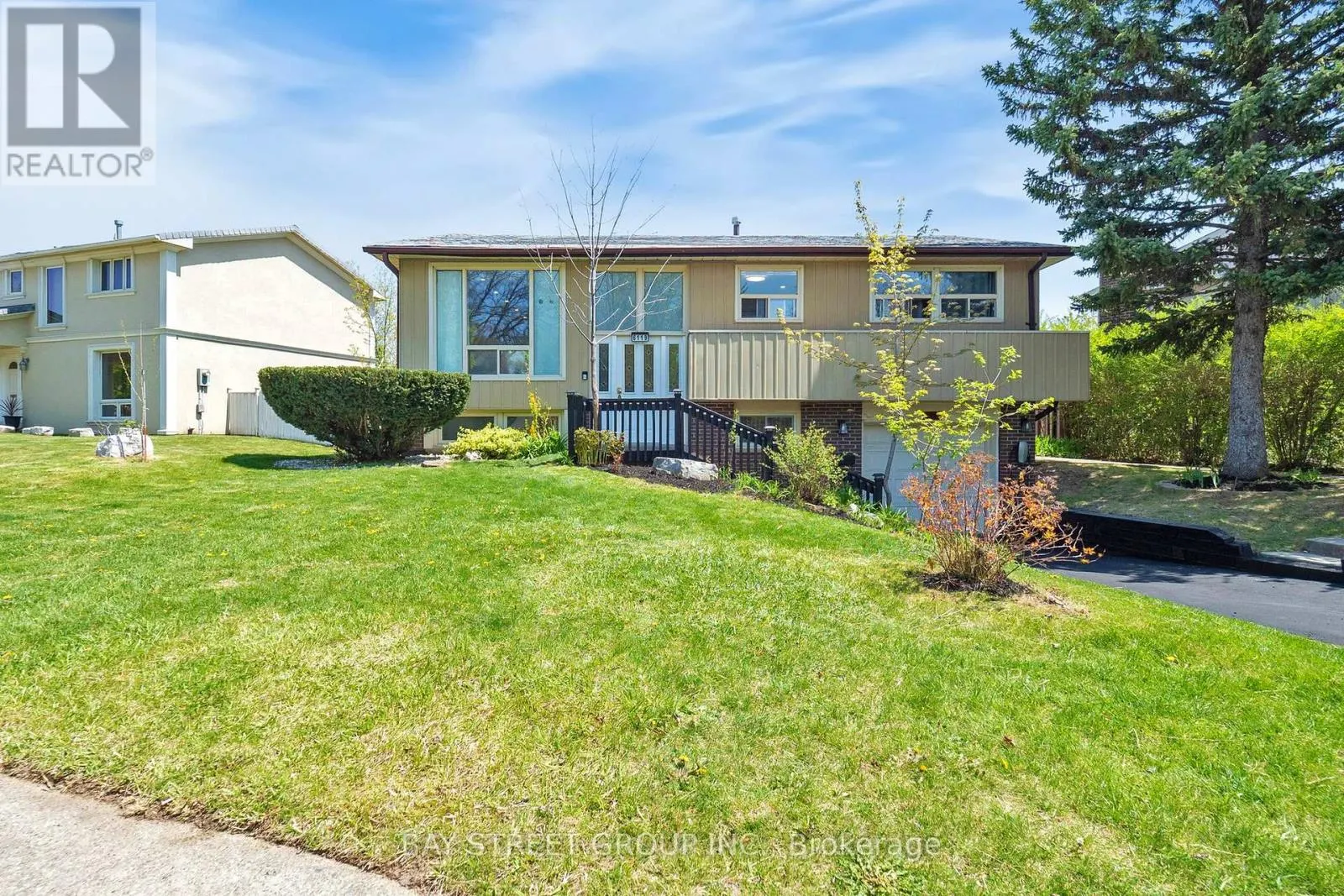 6119 WABUKAYNE COURT