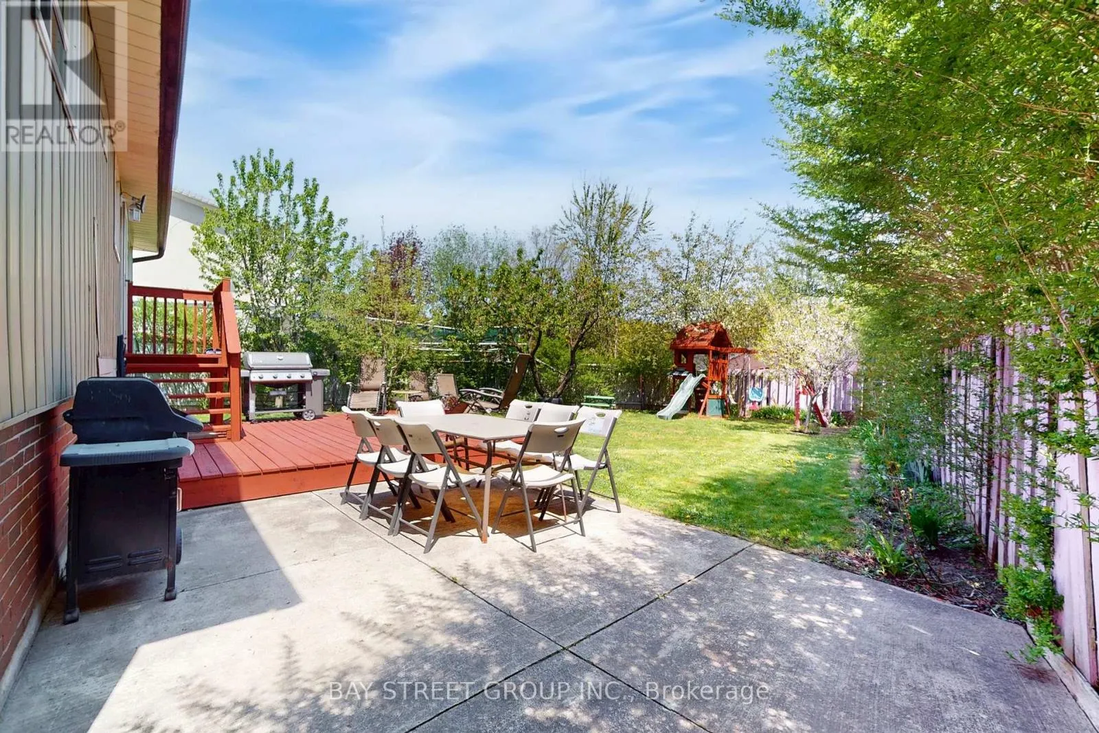 6119 WABUKAYNE COURT