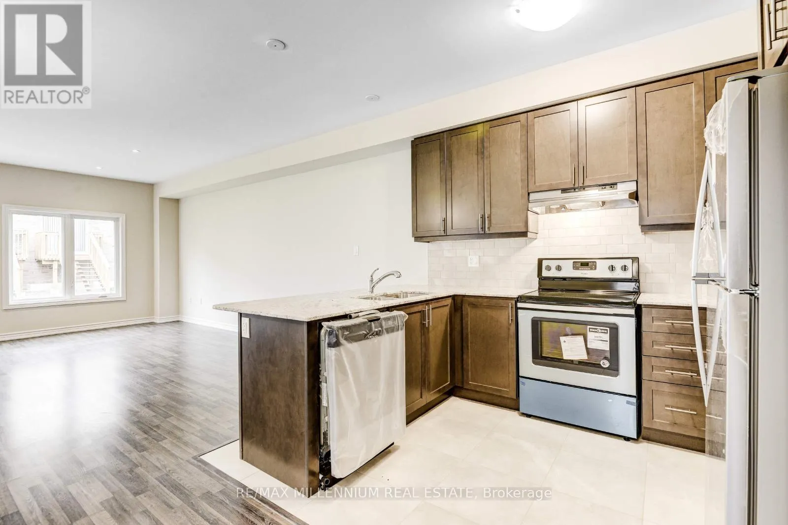 49 FRENCHPARK CIRCLE