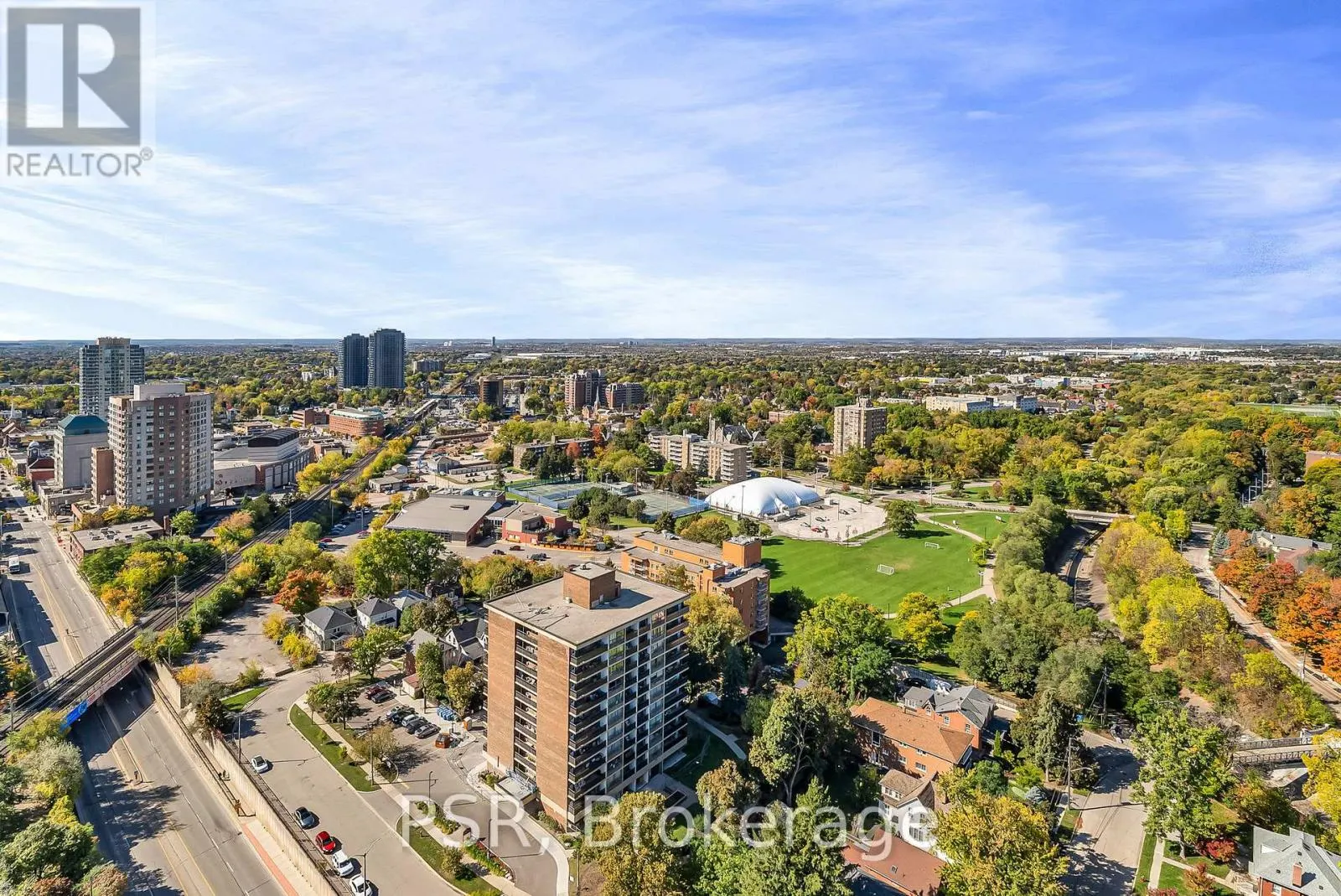 LPH 2603 - 100 JOHN STREET