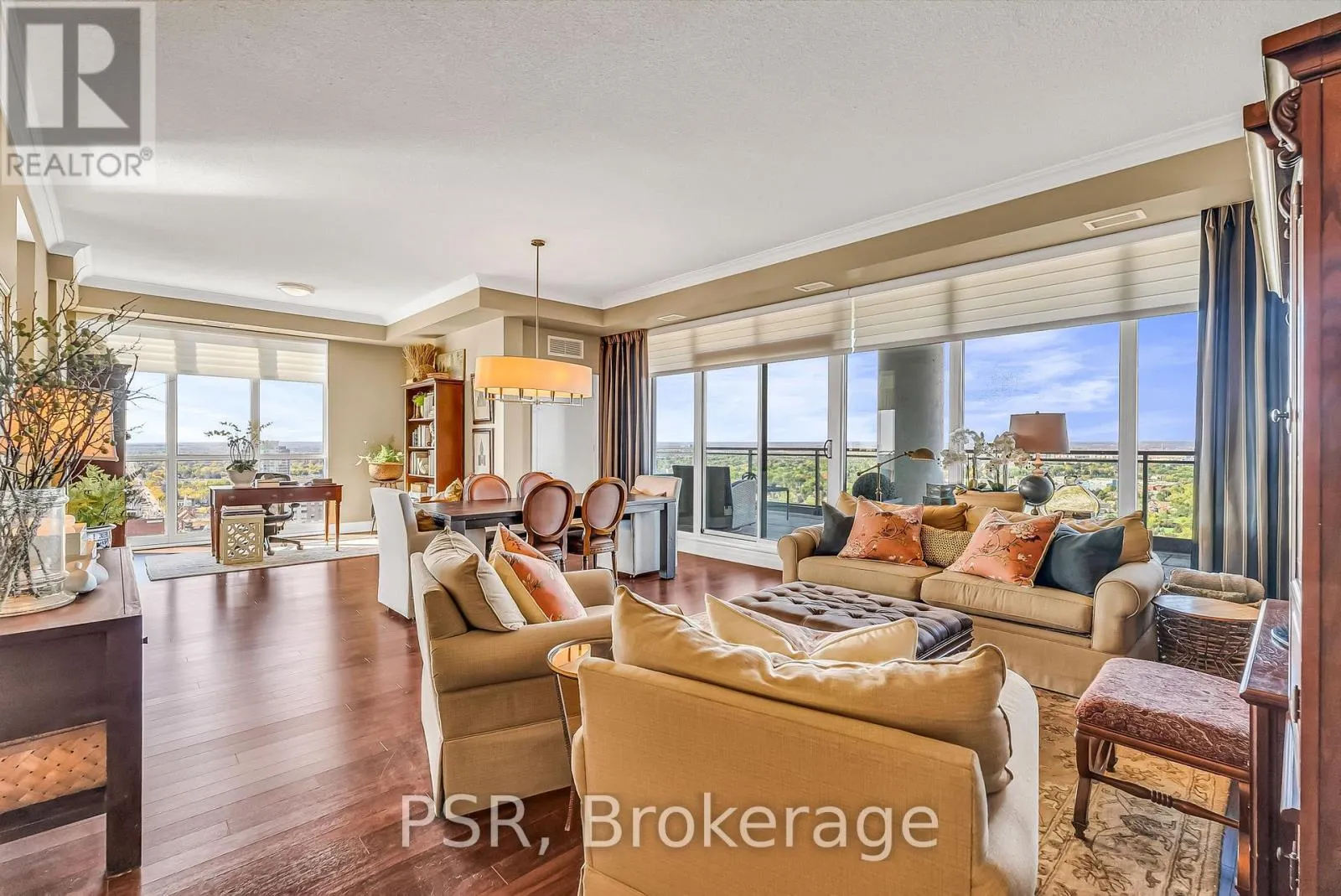 LPH 2603 - 100 JOHN STREET